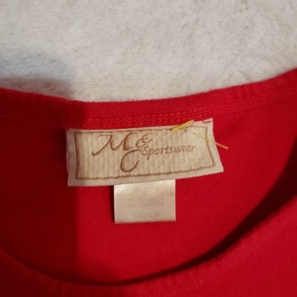 MC Sportswear top - Picture 2 of 2